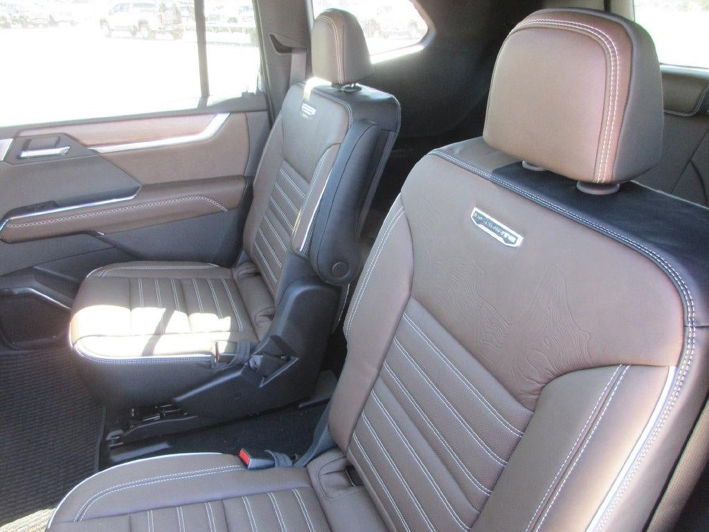 2027 GMC Acadia Denali Ultimate