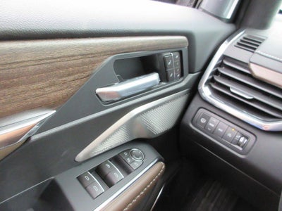 2027 GMC Acadia Denali Ultimate