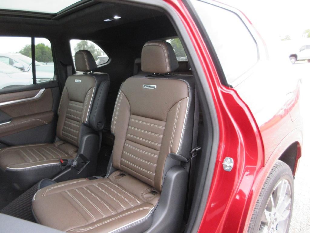 2027 GMC Acadia Denali Ultimate