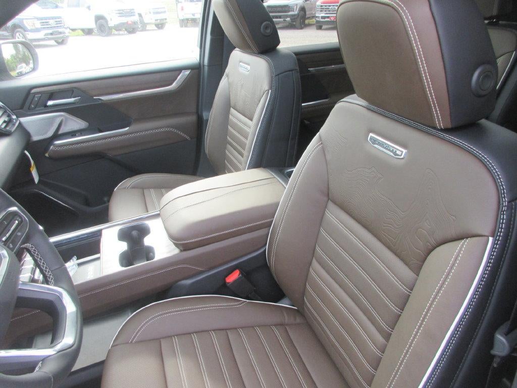 2027 GMC Acadia Denali Ultimate