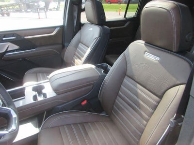 2027 GMC Acadia Denali Ultimate