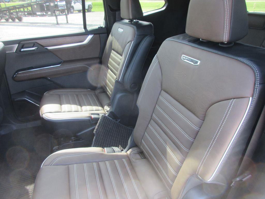2027 GMC Acadia Denali Ultimate
