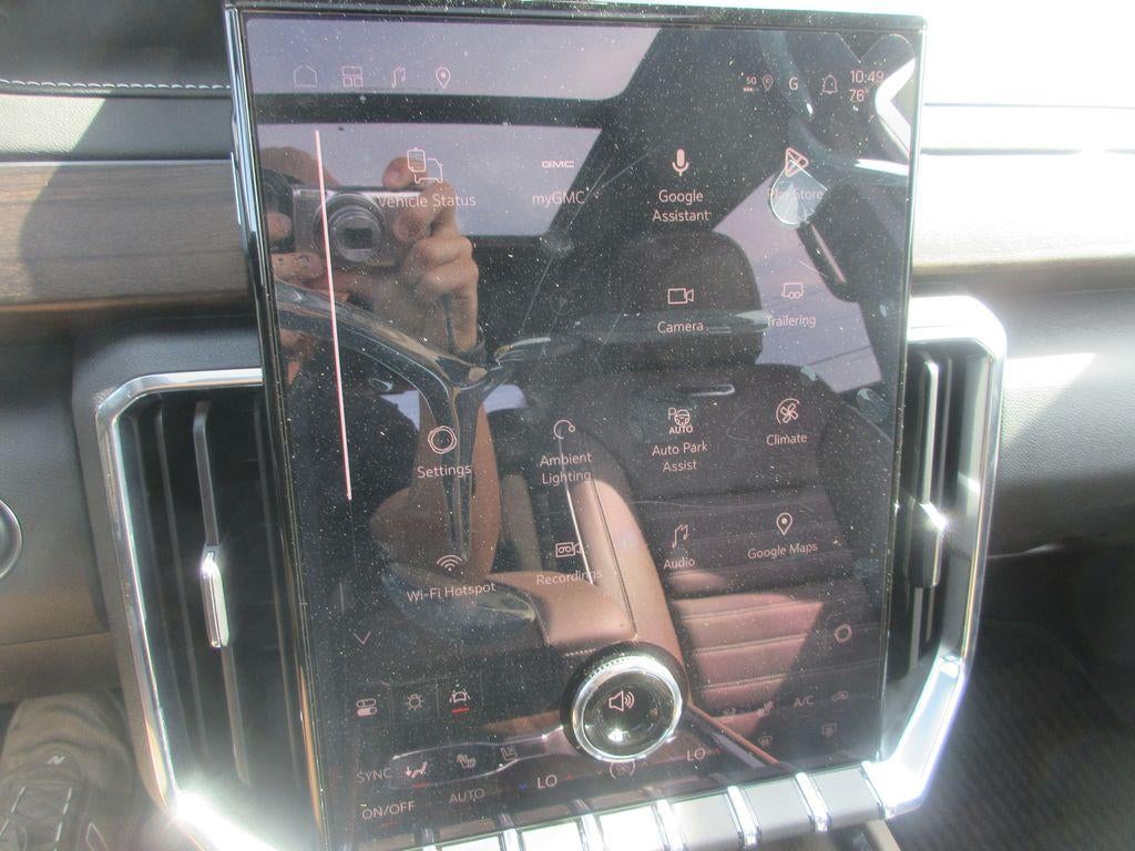 2027 GMC Acadia Denali Ultimate