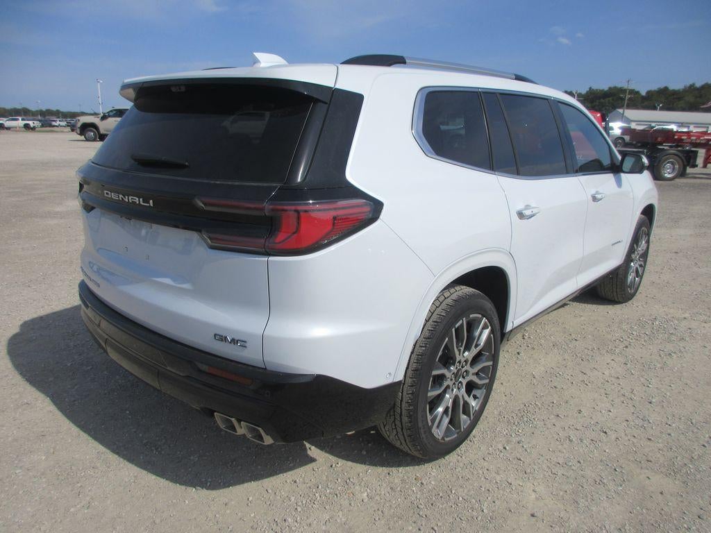 2027 GMC Acadia Denali Ultimate