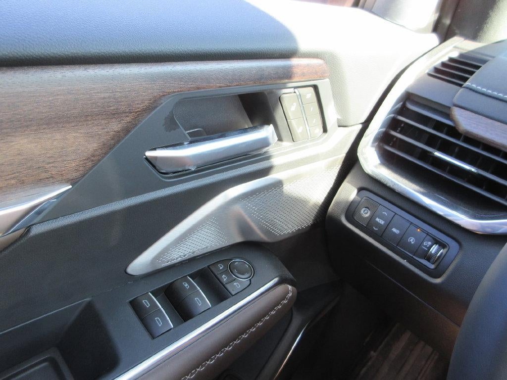 2027 GMC Acadia Denali Ultimate