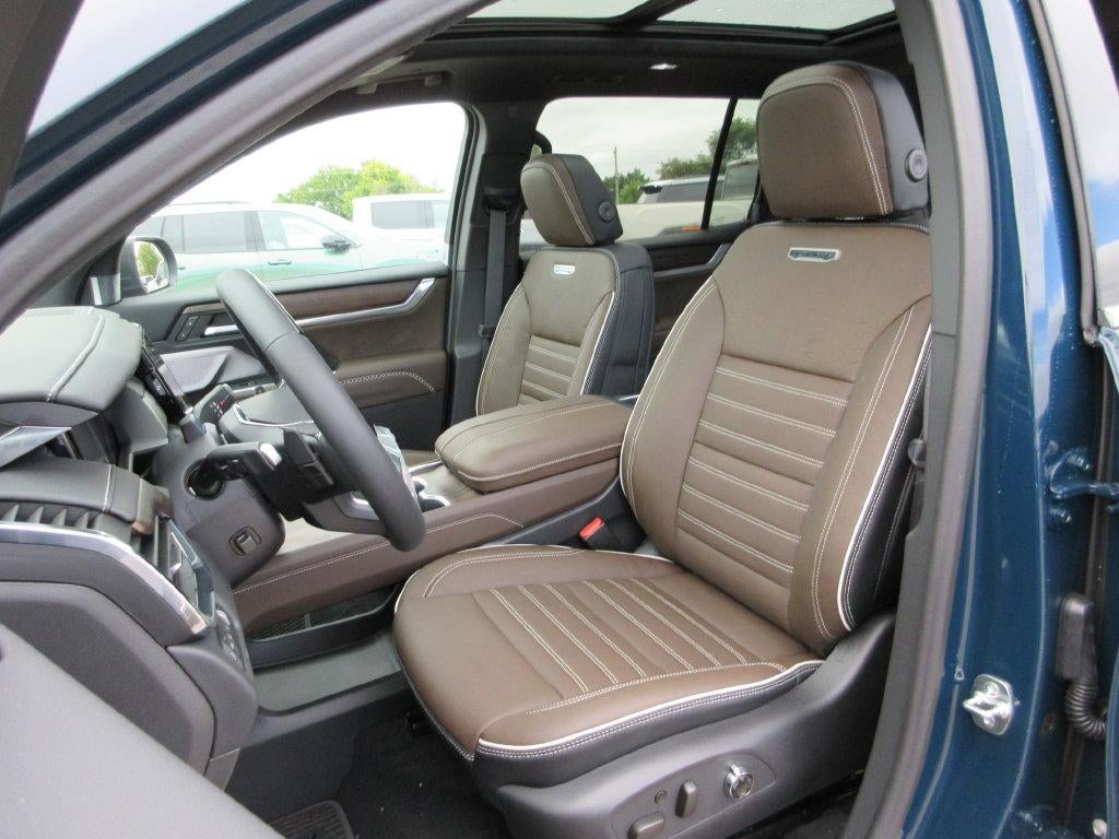 2027 GMC Acadia Denali Ultimate