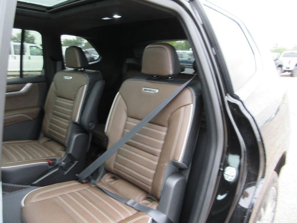 2027 GMC Acadia Denali Ultimate