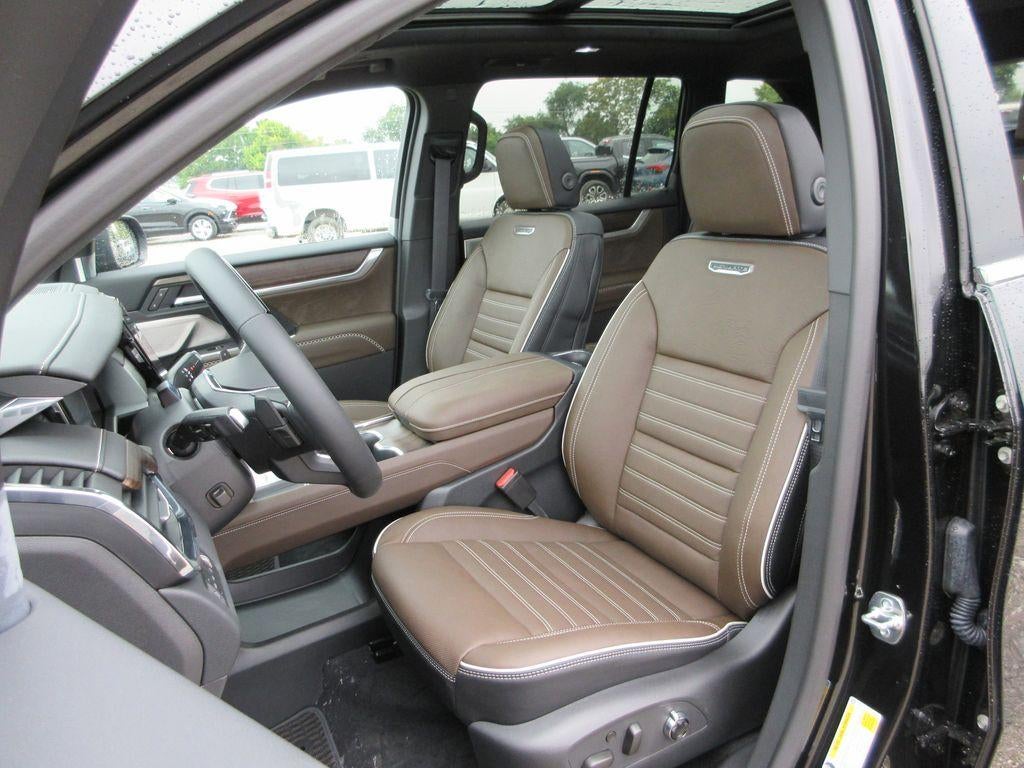 2027 GMC Acadia Denali Ultimate