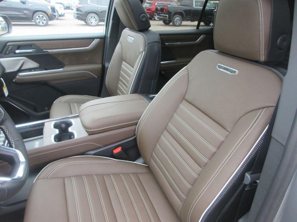 2027 GMC Acadia Denali Ultimate