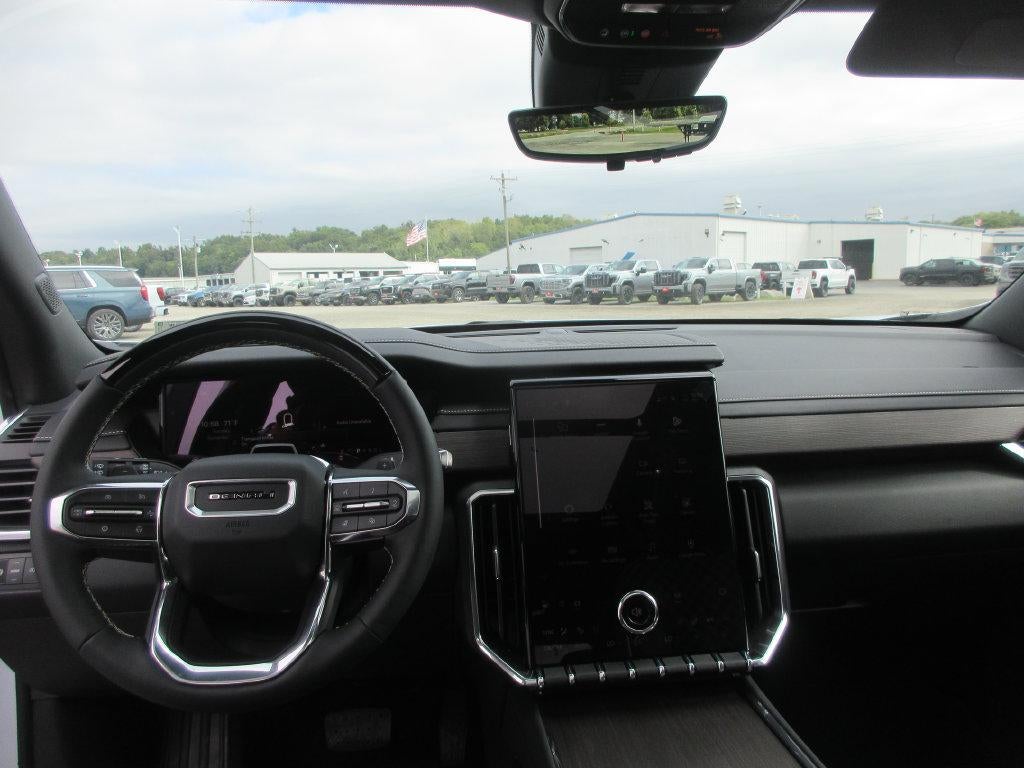 2027 GMC Acadia Denali