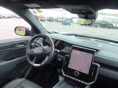 2024 GMC Acadia AT4
