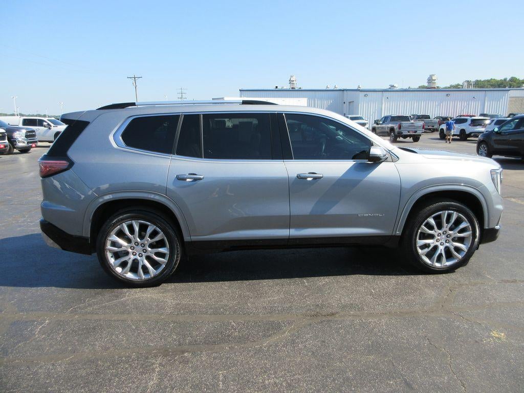 2024 GMC Acadia Denali