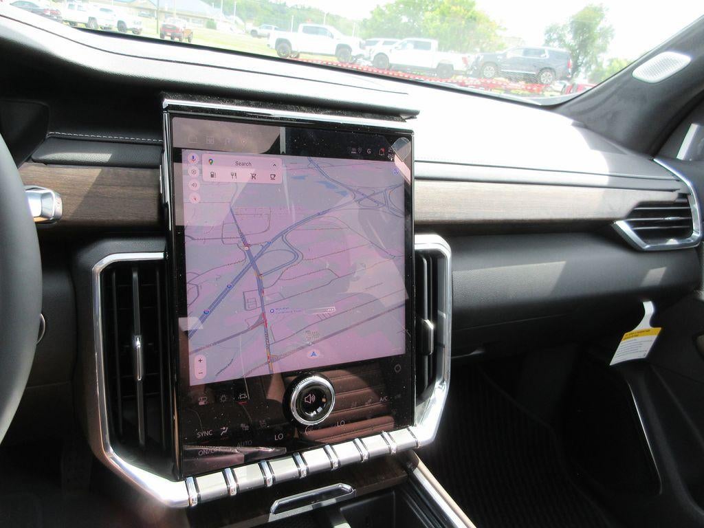 2027 GMC Acadia Denali Ultimate