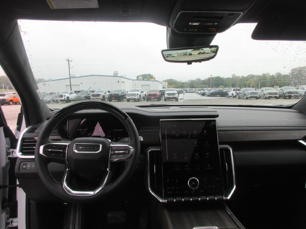 2027 GMC Acadia Denali Ultimate
