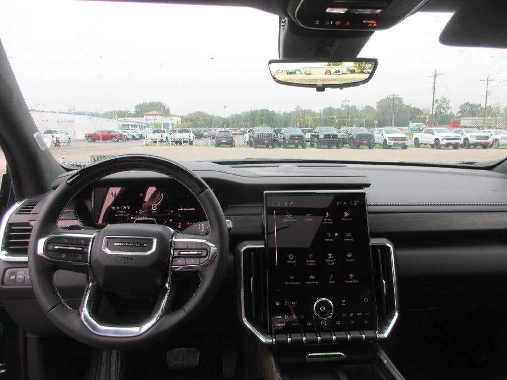 2027 GMC Acadia Denali Ultimate
