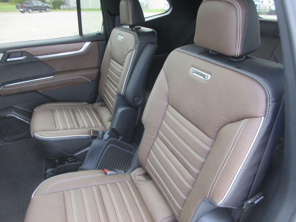 2027 GMC Acadia Denali Ultimate
