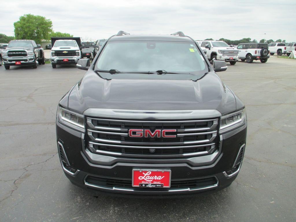 2023 GMC Acadia AT4