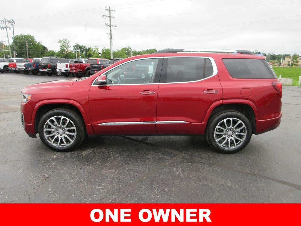 2023 GMC Acadia Denali