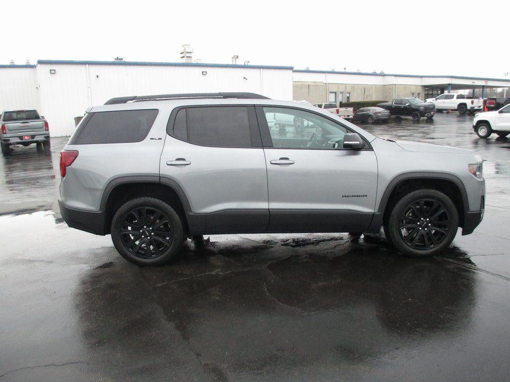 2023 GMC Acadia SLE