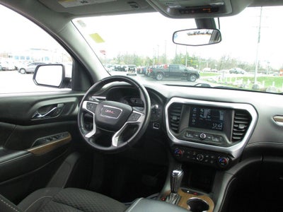 2017 GMC Acadia SLE