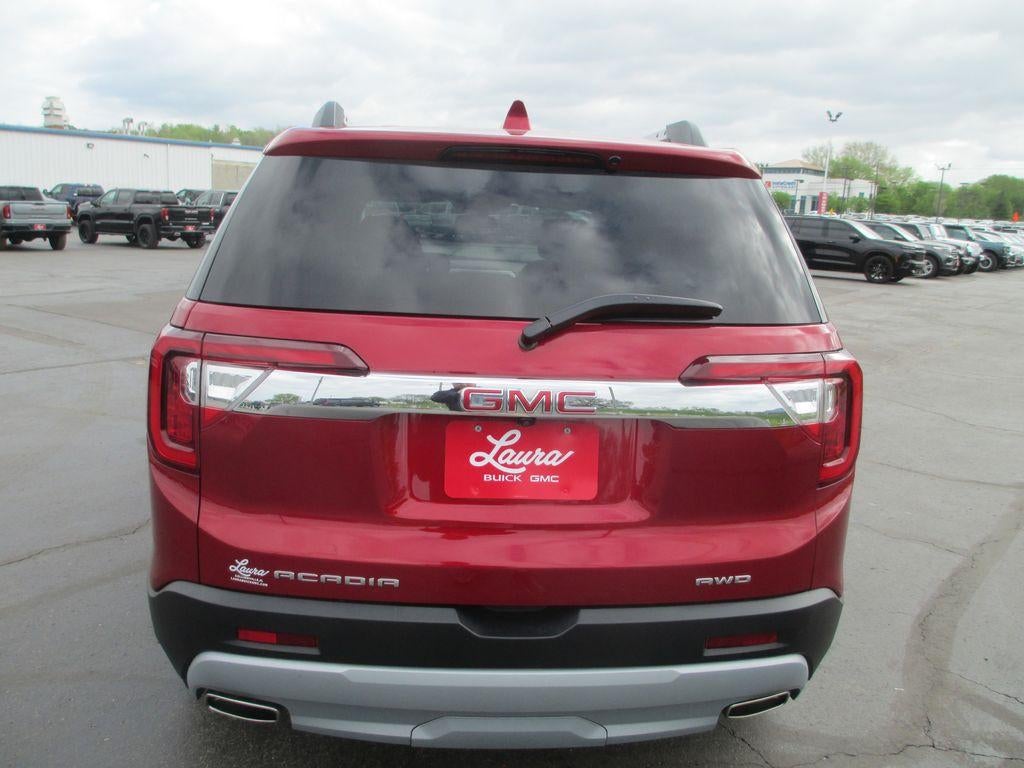 2023 GMC Acadia SLT