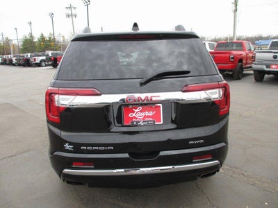 2022 GMC Acadia Denali
