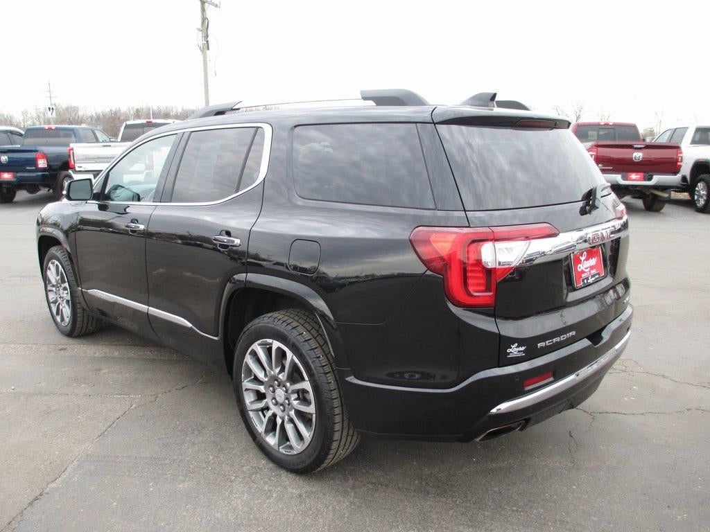 2022 GMC Acadia Denali