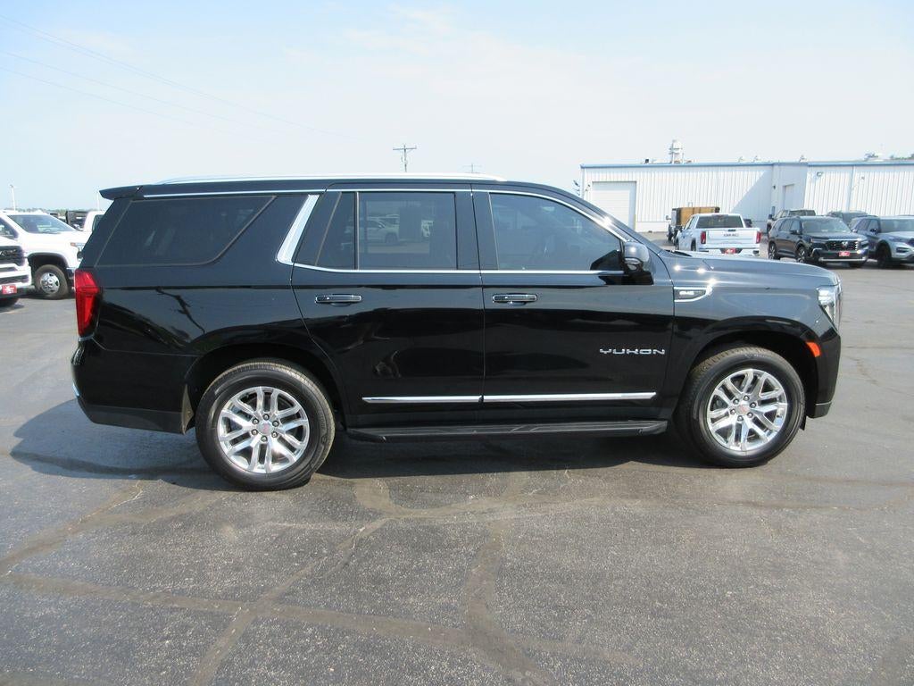 2022 GMC Yukon SLT
