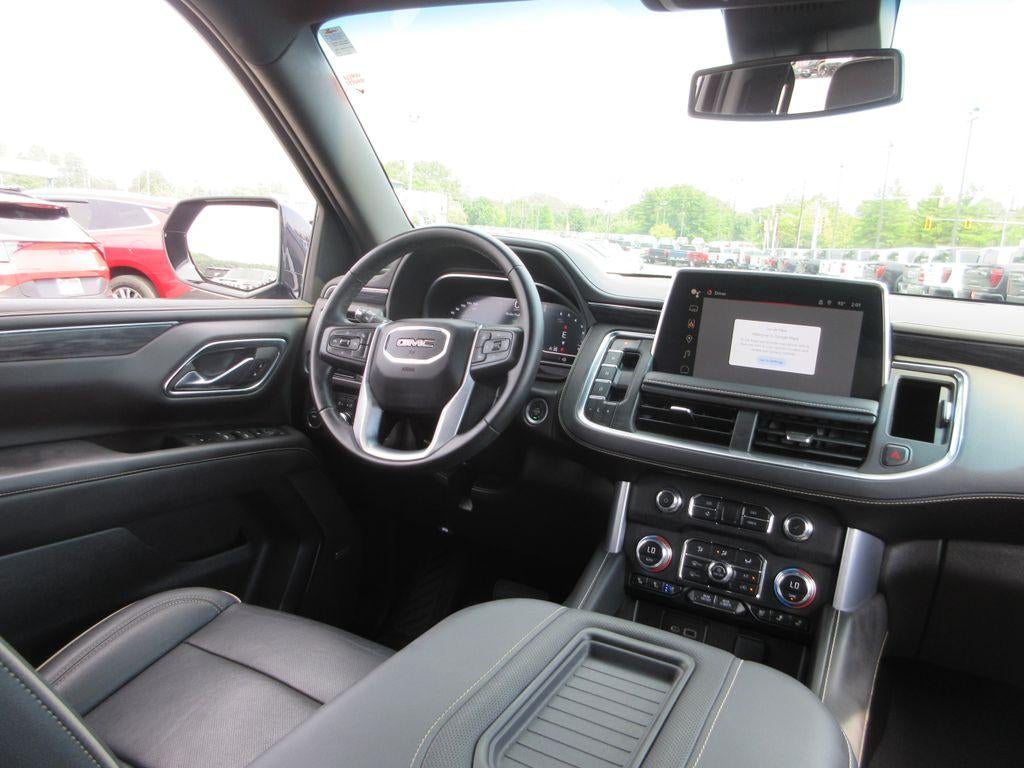 2023 GMC Yukon SLT