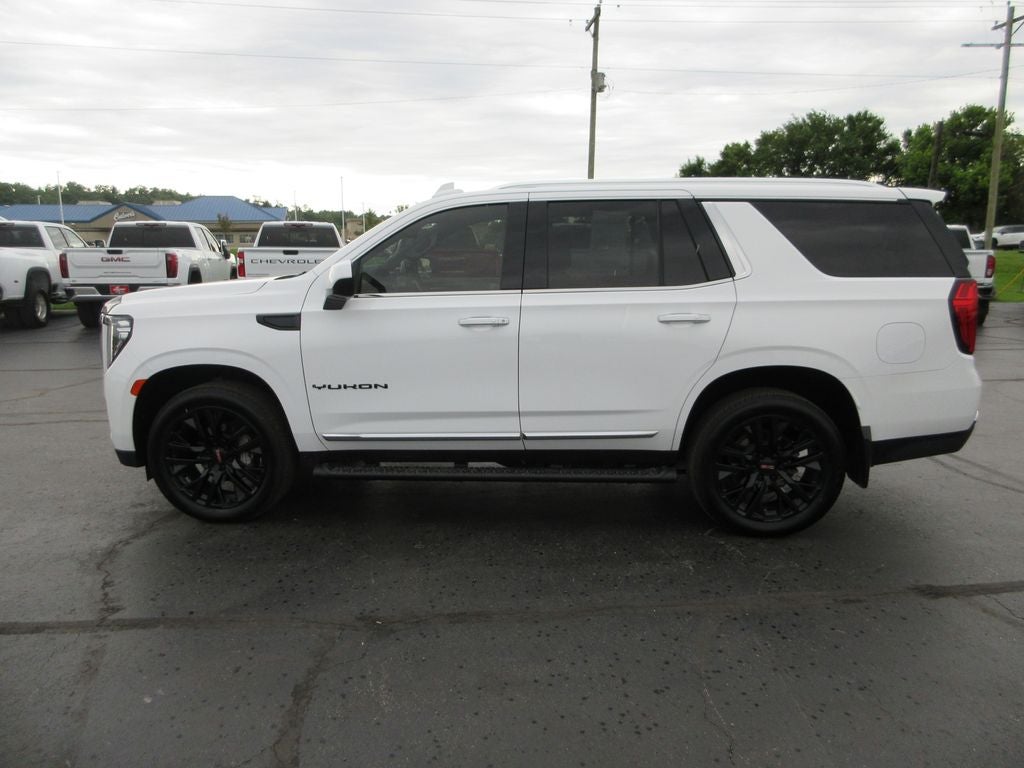 2023 GMC Yukon SLT