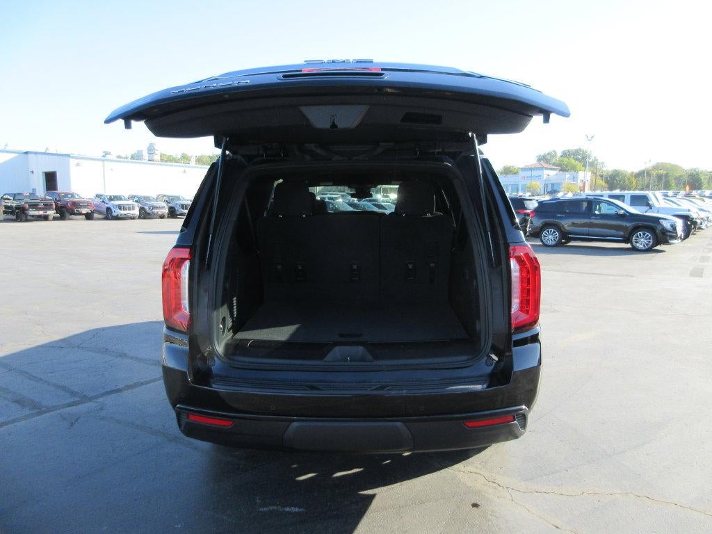 2024 GMC Yukon XL SLE