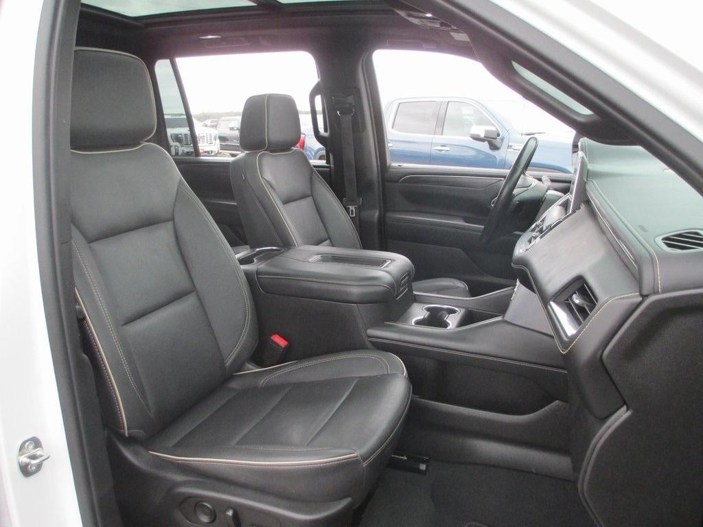 2023 GMC Yukon XL SLT