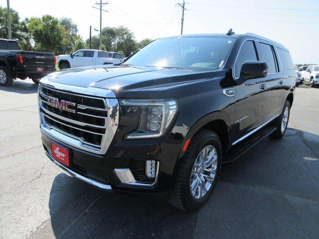 2022 GMC Yukon XL SLT