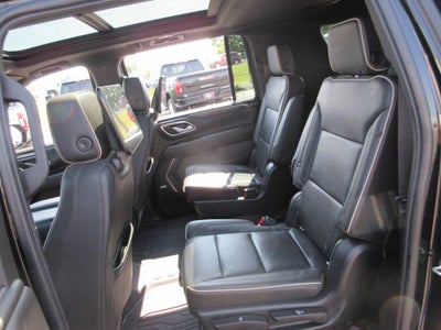 2022 GMC Yukon XL SLT