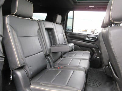2023 GMC Yukon XL SLT
