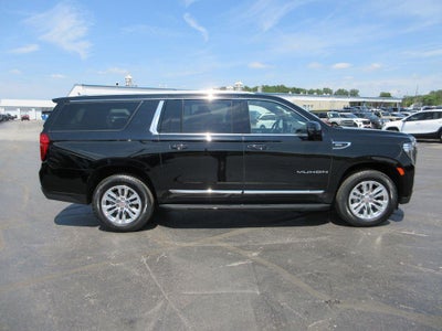 2024 GMC Yukon XL SLT