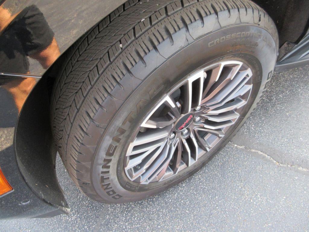 2025 GMC Yukon XL Elevation