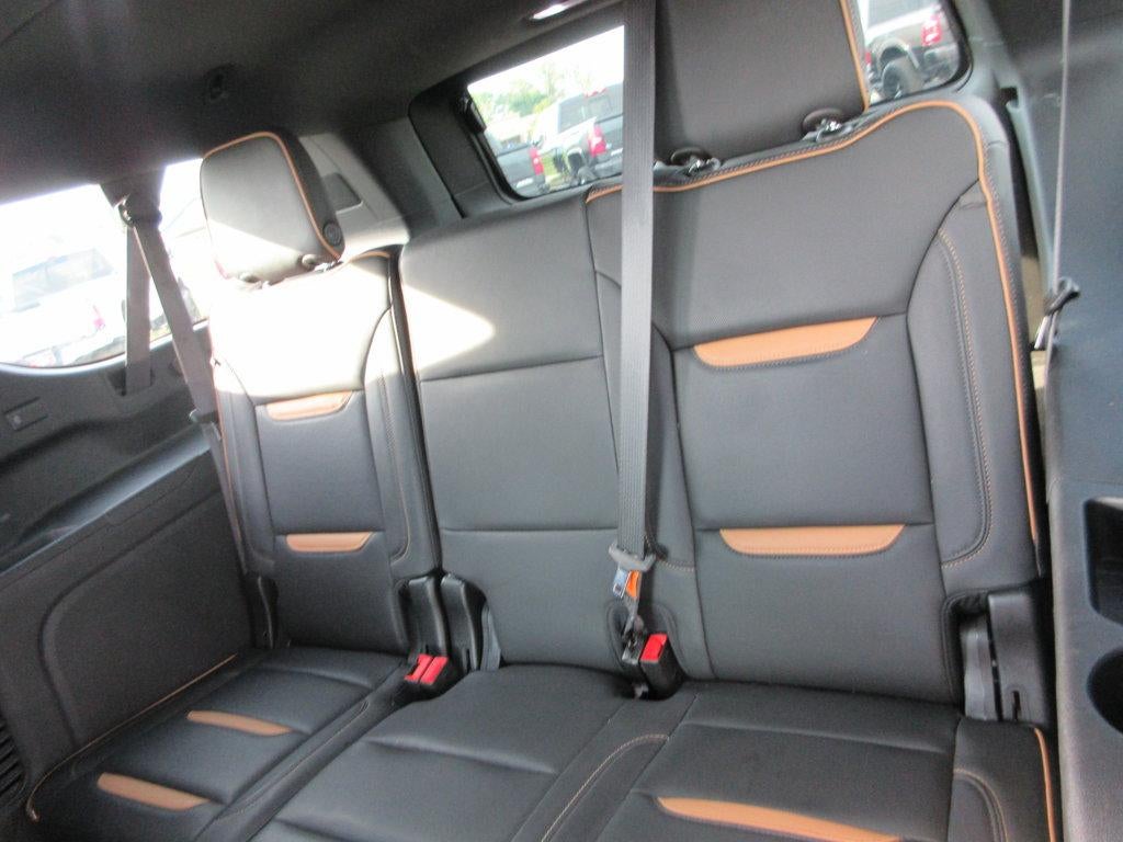 2024 GMC Yukon XL AT4