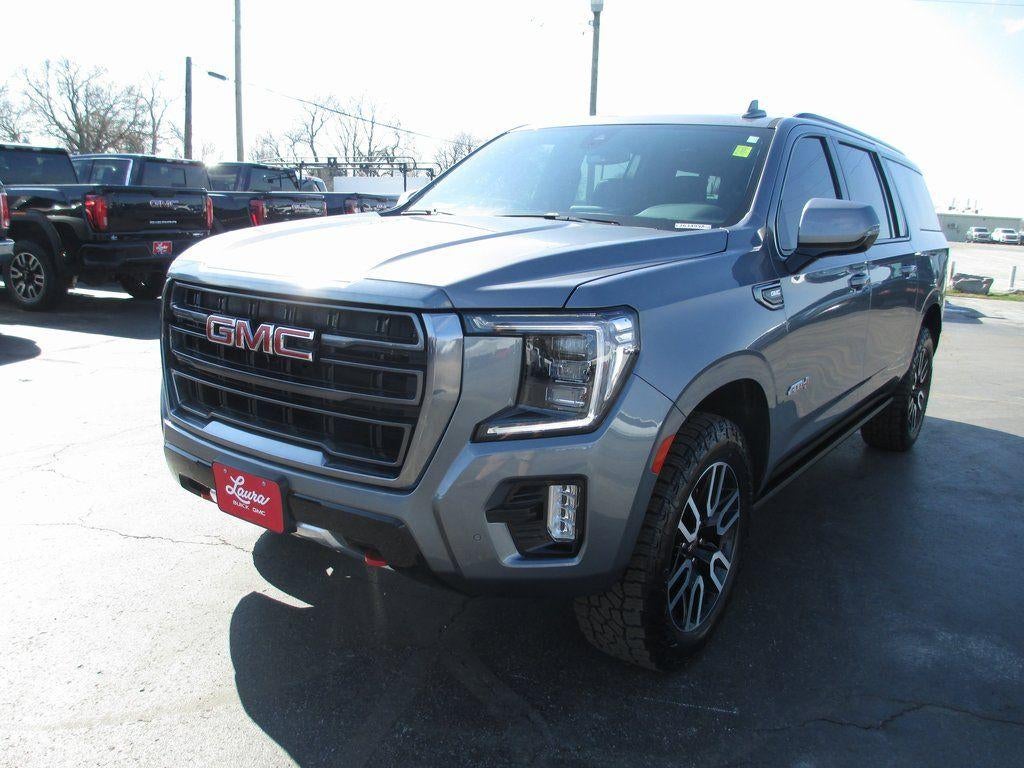 2022 GMC Yukon XL AT4