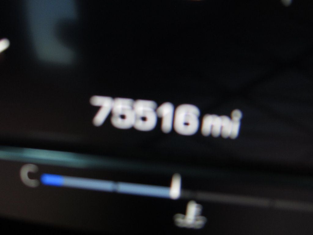 2022 GMC Yukon XL AT4