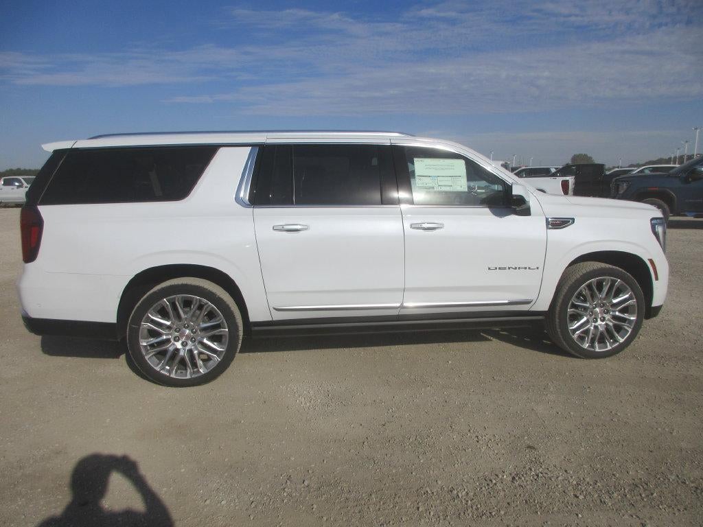 2027 GMC Yukon XL Denali