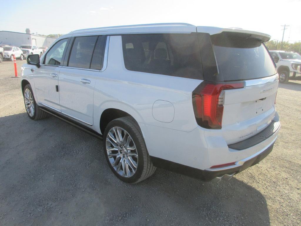 2027 GMC Yukon XL Denali