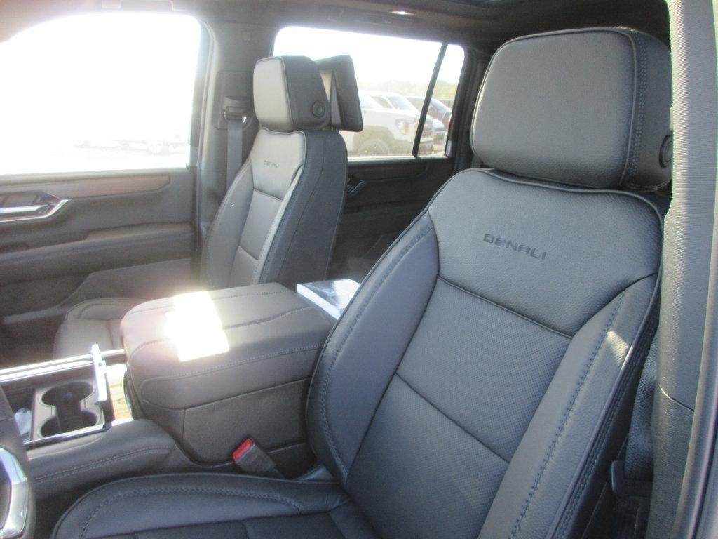 2027 GMC Yukon XL Denali