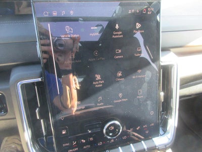 2027 GMC Yukon XL Denali