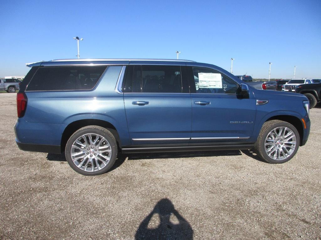 2027 GMC Yukon XL Denali