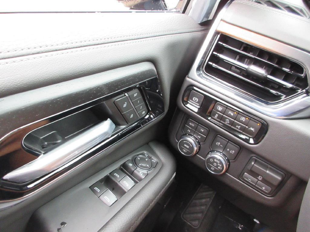2027 GMC Yukon XL Denali
