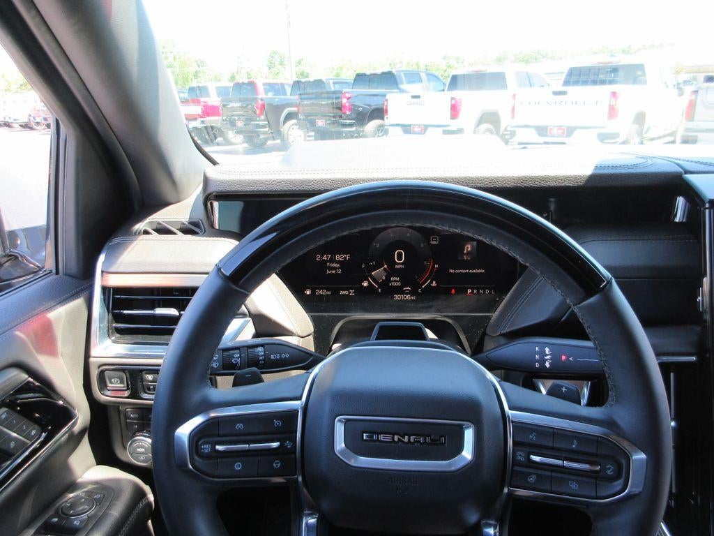 2025 GMC Yukon XL Denali