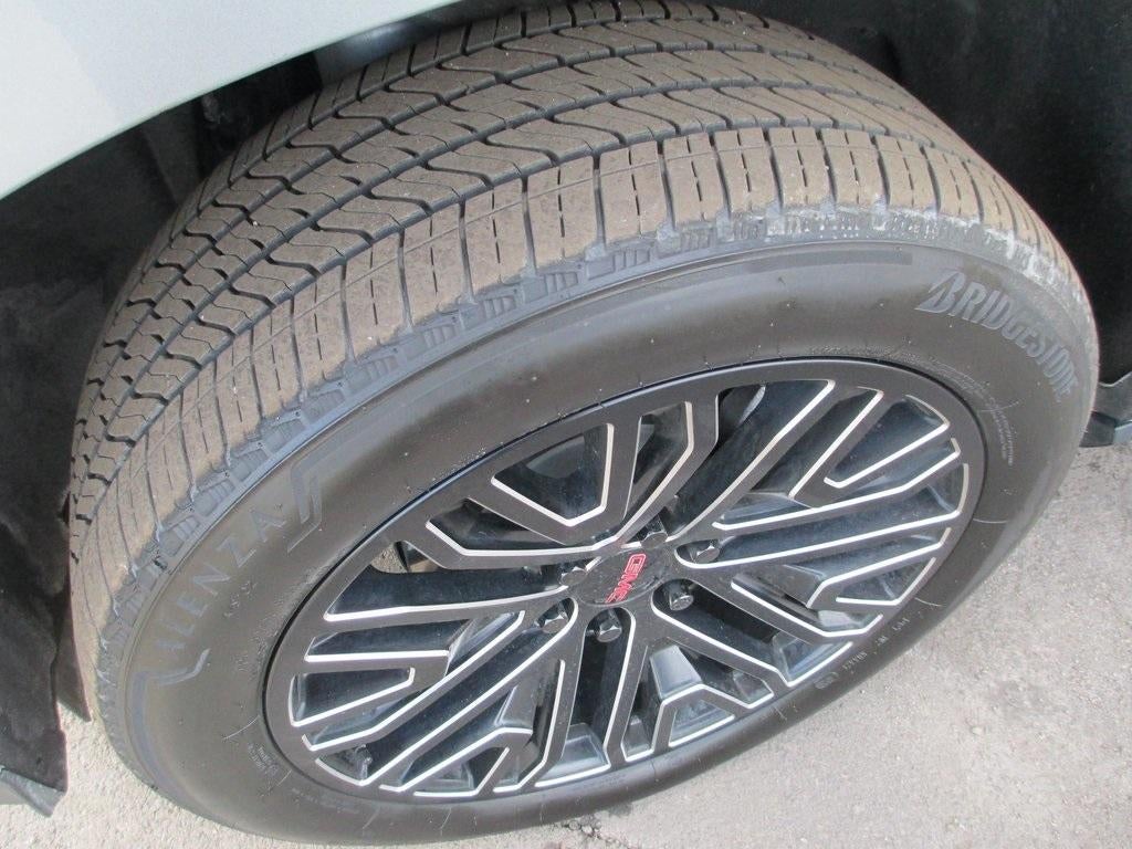 2025 GMC Yukon XL Denali Ultimate