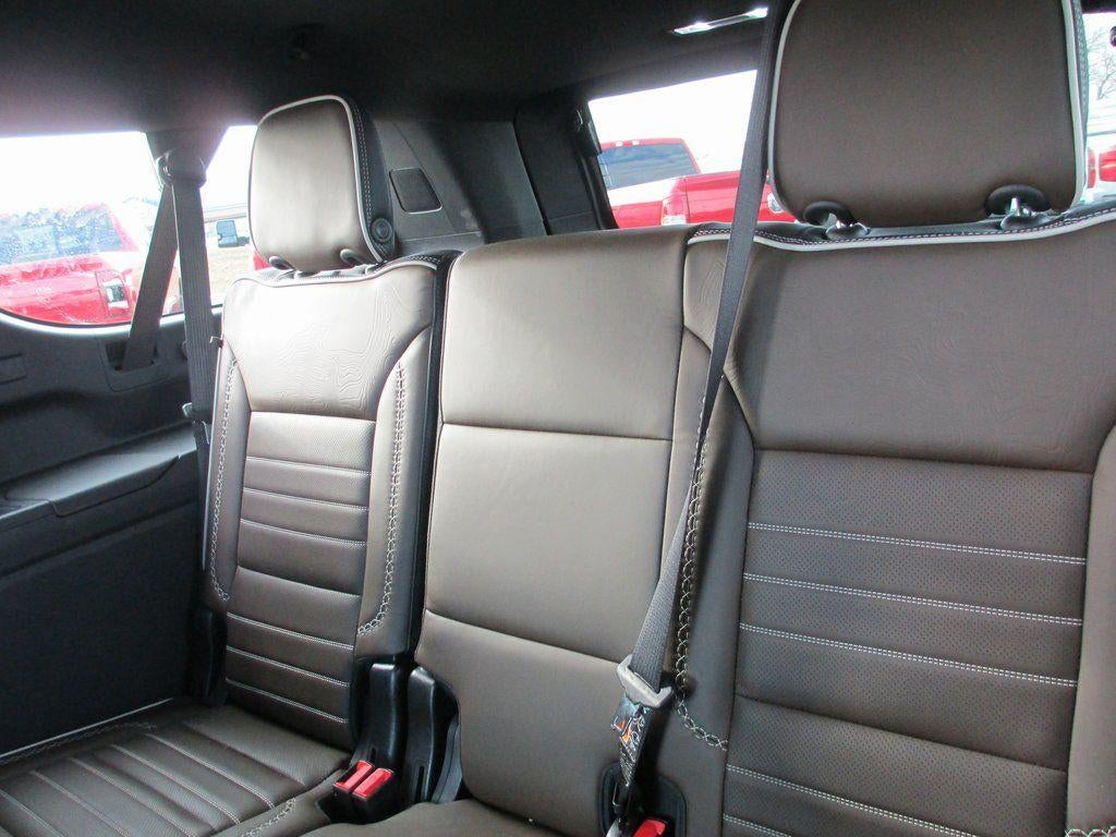 2025 GMC Yukon XL Denali Ultimate