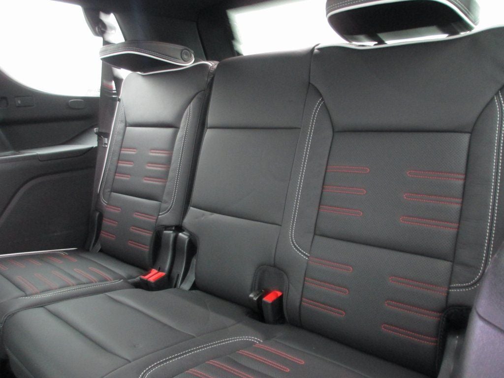 2025 GMC Yukon AT4 Ultimate